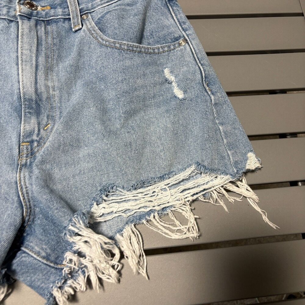 Levi's Silver Tab Jean shorts Womens Size 29 Cut Off Summer - Picture 3 of 10